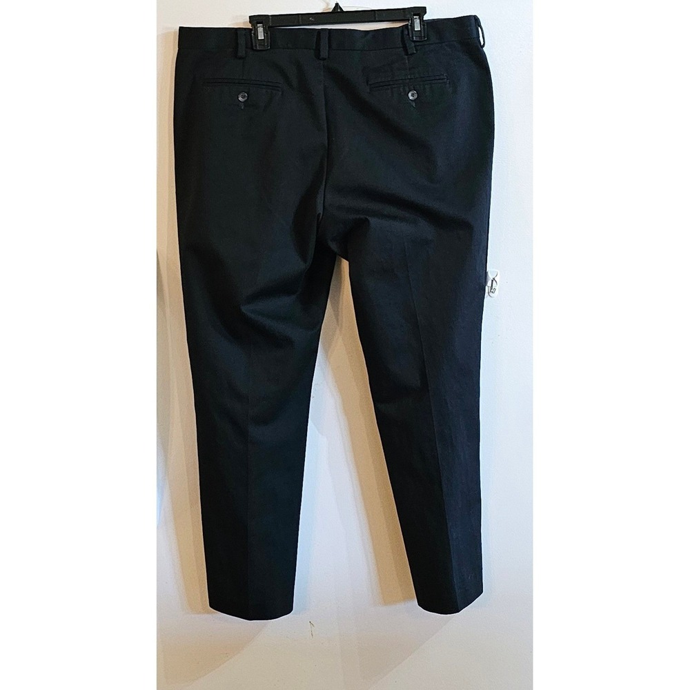 Eddie‎ Bauer Mens Black Flat Front Chino Pants Size 40x29 - Picture 2 of 6
